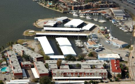 Clear Lake Marine - KEMAH MARINA HAULOUT